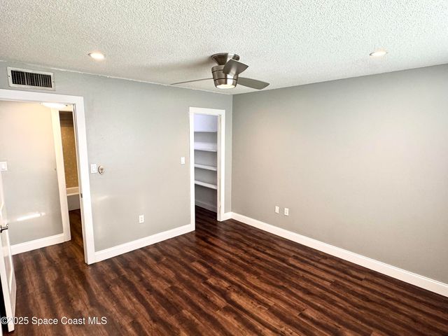 205 Buccaneer Avenue C1-104, Merritt Island, FL 32952