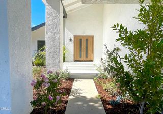 193 W Sidlee Street, Thousand Oaks, CA 91360
