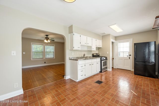 227 Fairfax Ave, Louisville, KY 40207
