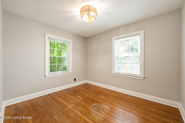 227 Fairfax Ave, Louisville, KY 40207