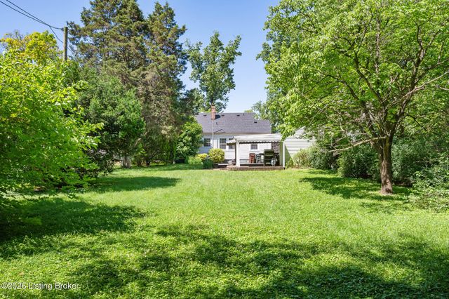 227 Fairfax Ave, Louisville, KY 40207