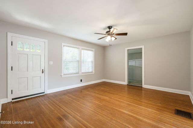 227 Fairfax Ave, Louisville, KY 40207