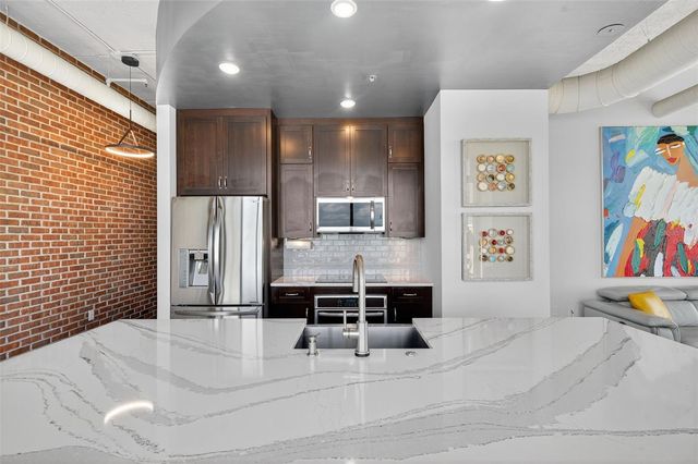 175 2ND STREET S 802, St Petersburg, FL 33701