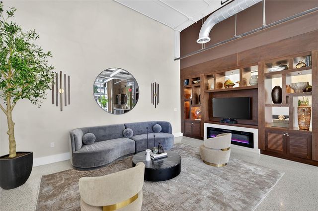 175 2ND STREET S 802, St Petersburg, FL 33701