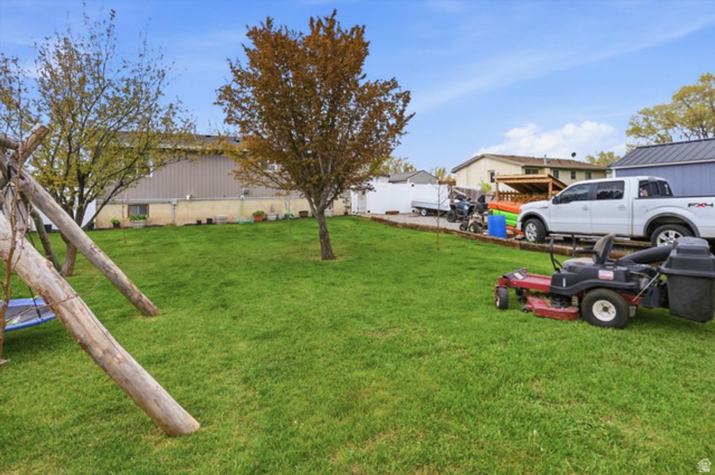 Image 44 of property listing at 300 W 925 S, Garland, UT 84312