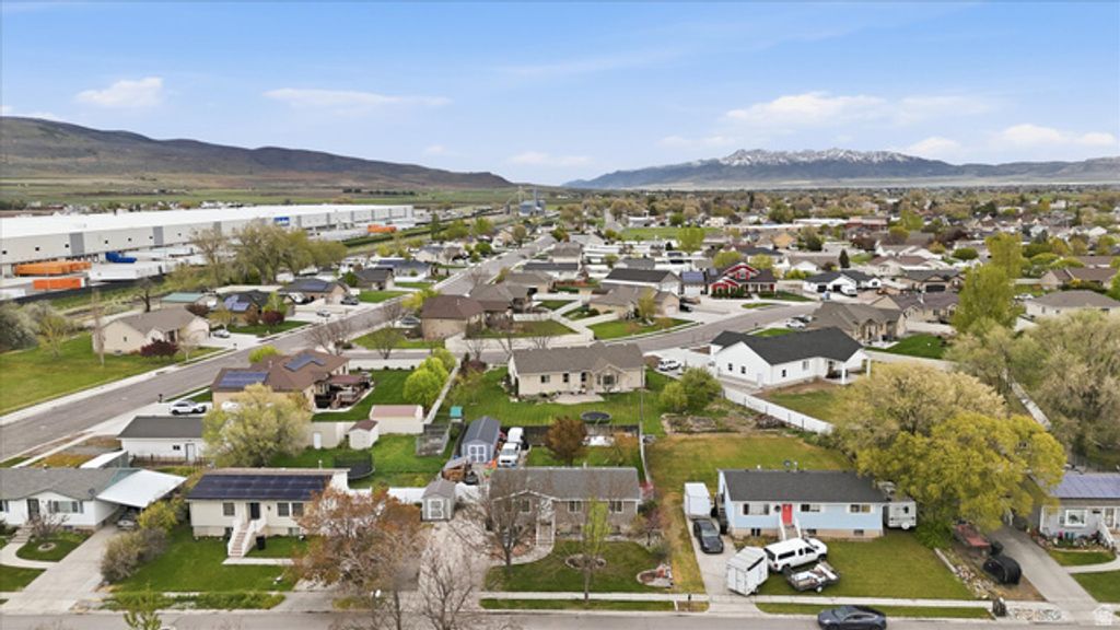 Image 47 of property listing at 300 W 925 S, Garland, UT 84312