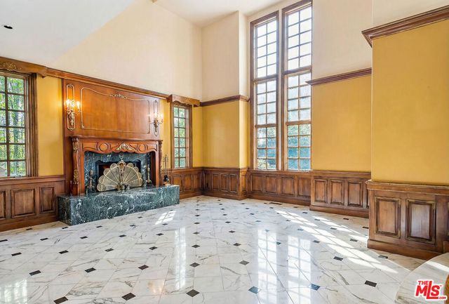 4618 Westchester Drive, Woodland Hills, CA 91364