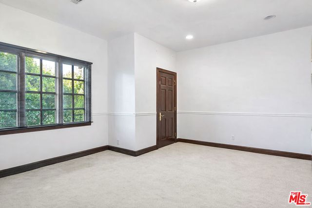 4618 Westchester Drive, Woodland Hills, CA 91364