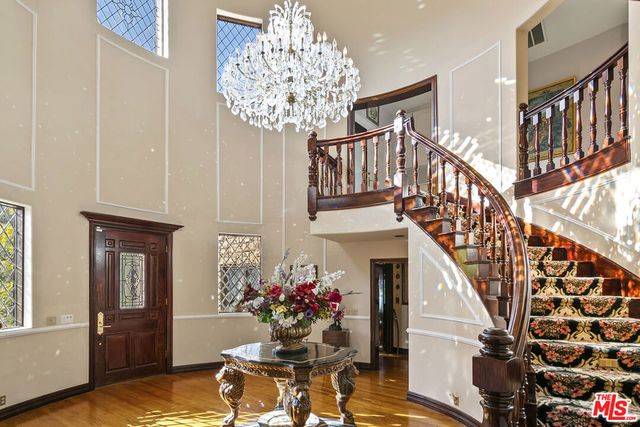 4618 Westchester Drive, Woodland Hills, CA 91364