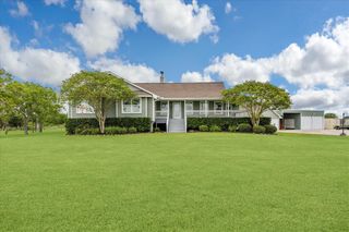 2333 Avenue H, San Leon, TX 77539
