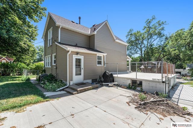 3440 Curtis Avenue, Omaha, NE 68111