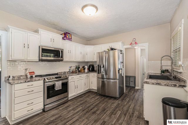 3440 Curtis Avenue, Omaha, NE 68111