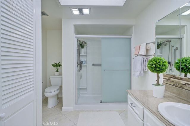 500 Avenida Sevilla A, Laguna Woods, CA 92637