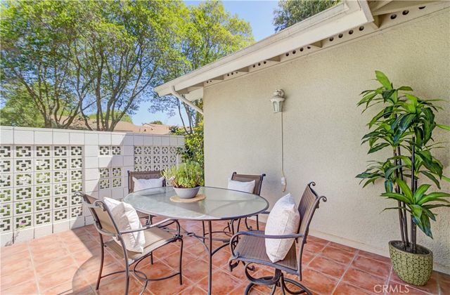 500 Avenida Sevilla A, Laguna Woods, CA 92637