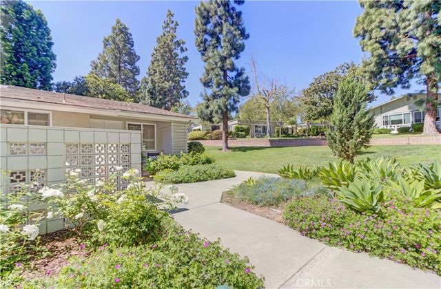 500 Avenida Sevilla A, Laguna Woods, CA 92637