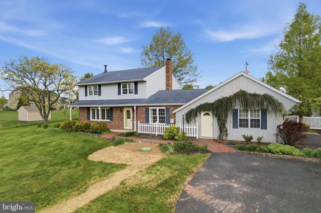 684 HUNSICKER RD, Telford, PA 18969