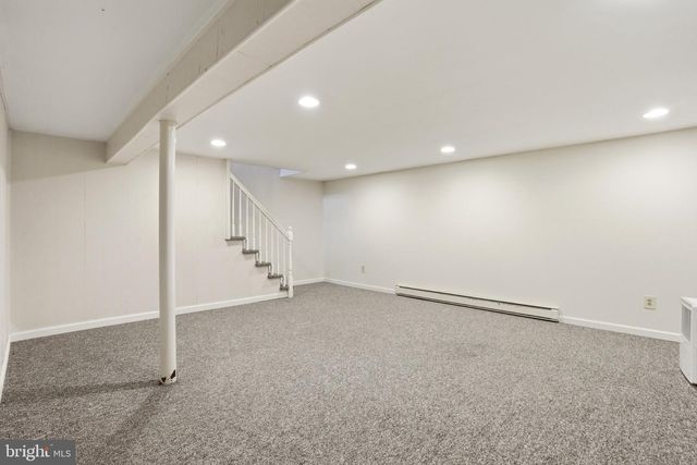 684 HUNSICKER RD, Telford, PA 18969