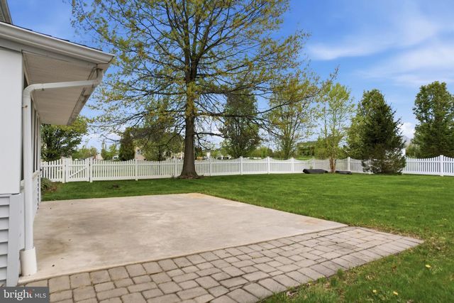 684 HUNSICKER RD, Telford, PA 18969