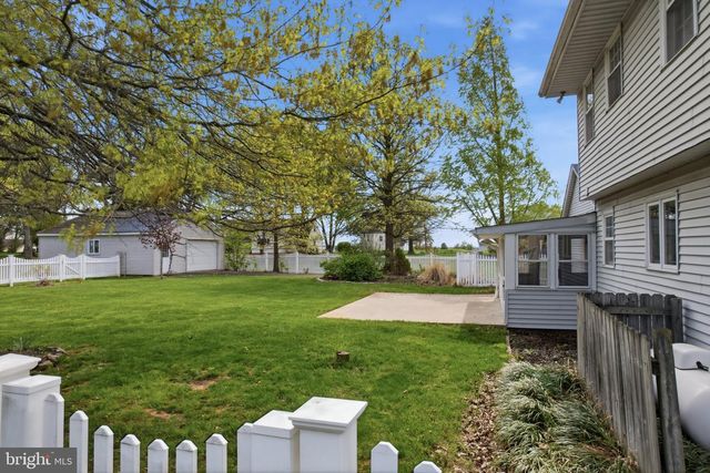 684 HUNSICKER RD, Telford, PA 18969