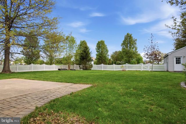 684 HUNSICKER RD, Telford, PA 18969