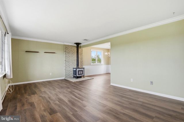 684 HUNSICKER RD, Telford, PA 18969