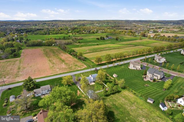 684 HUNSICKER RD, Telford, PA 18969