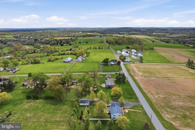 684 HUNSICKER RD, Telford, PA 18969