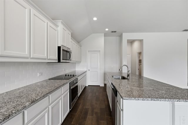 11741 Pistachio Trail, Fort Worth, TX 76108