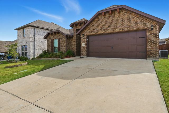 11741 Pistachio Trail, Fort Worth, TX 76108