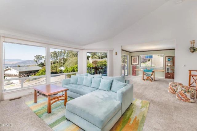 2775 Rodman Drive, Los Osos, CA 93402
