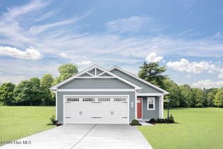 8086 Sterling Oaks Drive NW, Ash, NC 28420