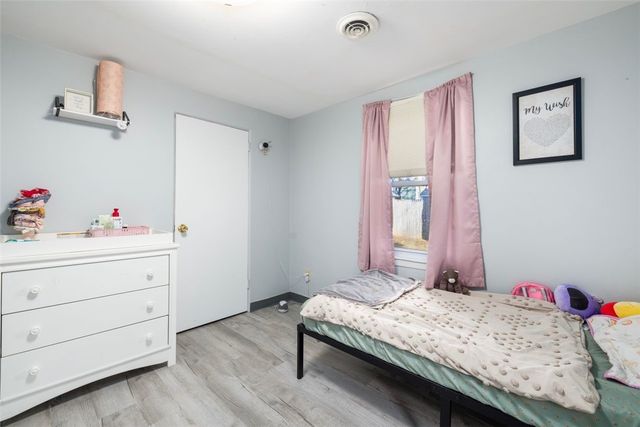 107 Keystone Drive 116, Warwick, RI 02886