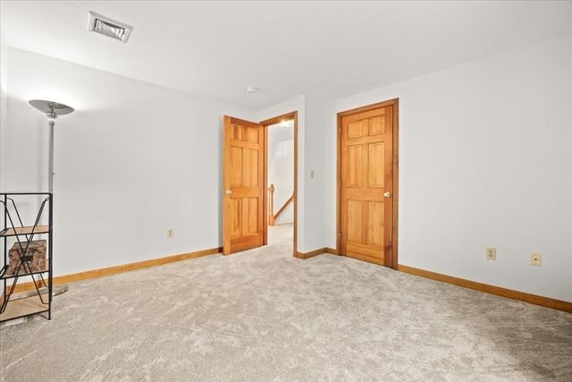 2 Furlong Circle, Lakeville, MA 02347