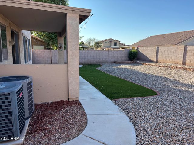 15876 W SONORA Street, Goodyear, AZ 85338