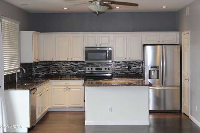 15876 W SONORA Street, Goodyear, AZ 85338