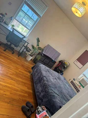 63-93 Woodhaven Blvd 6G3, Rego Park, NY 11374