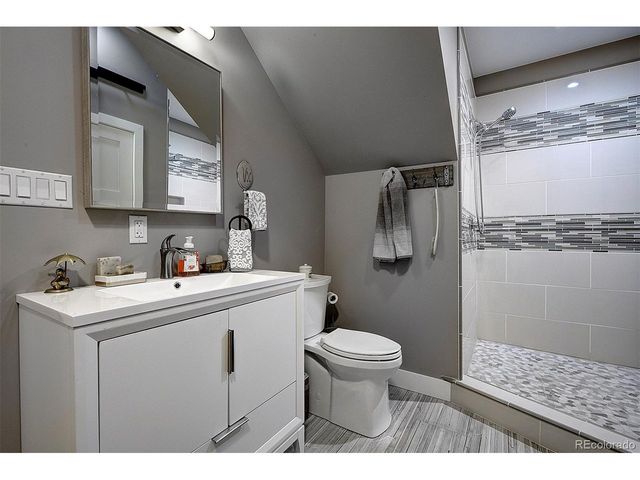 94 Crest View Dr, Black Hawk, CO 80422