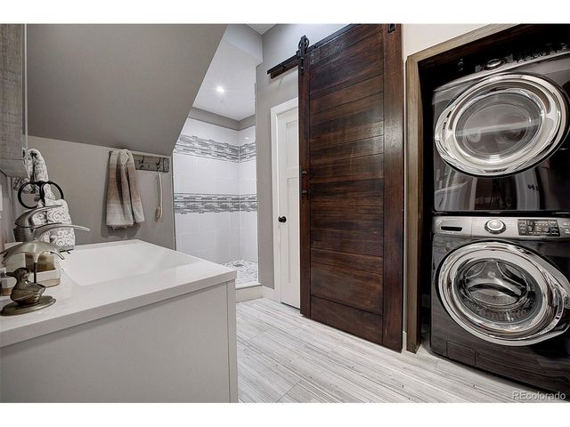 94 Crest View Dr, Black Hawk, CO 80422