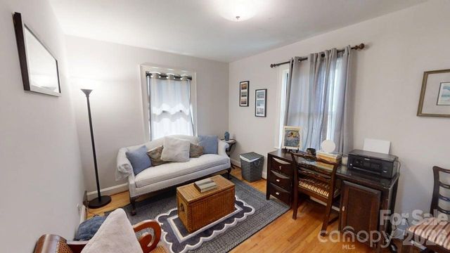 719 Oakland Street, Hendersonville, NC 28791