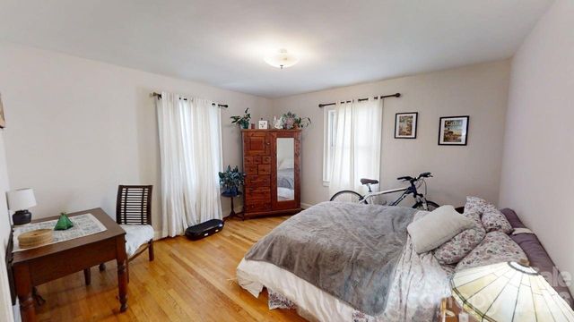 719 Oakland Street, Hendersonville, NC 28791