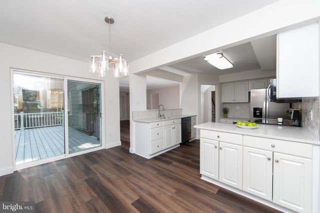 124 GREENVALE RD, Cherry Hill, NJ 08034