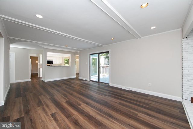 124 GREENVALE RD, Cherry Hill, NJ 08034