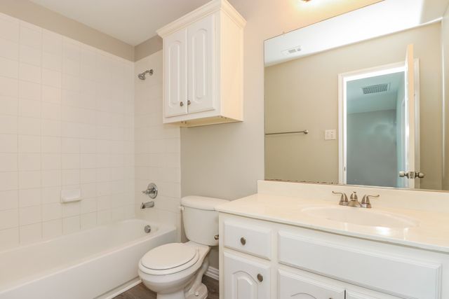 5005 Portview Drive, Fort Worth, TX 76135