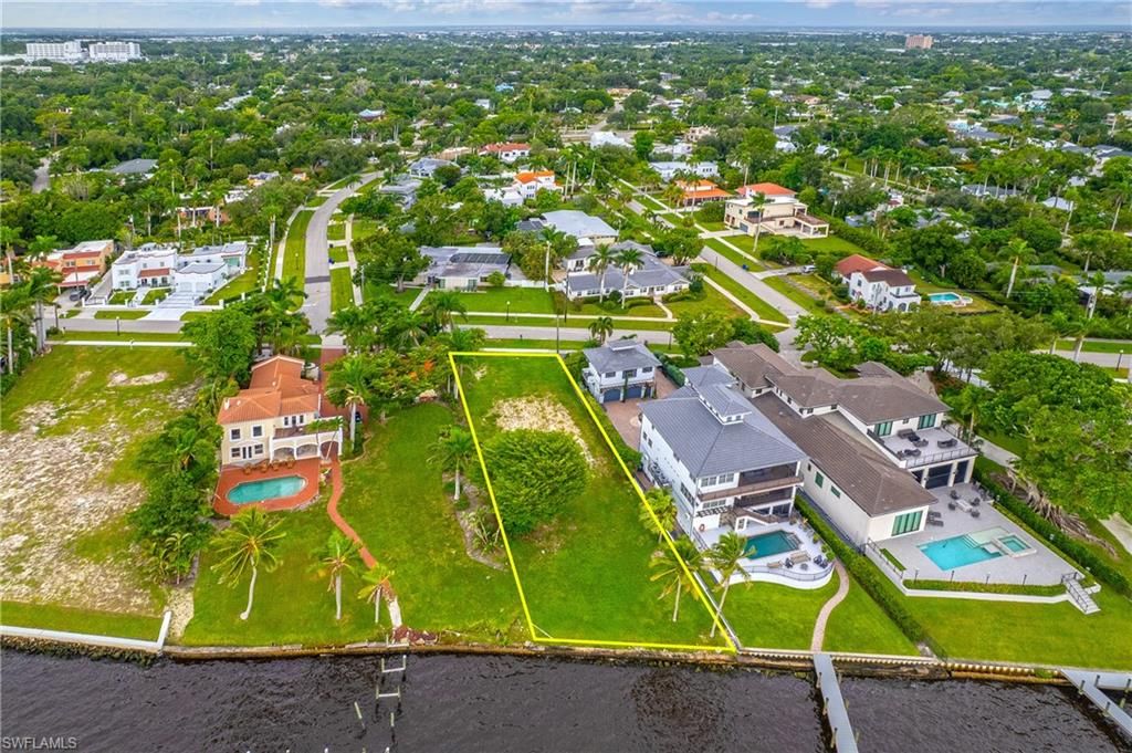 2904 Valencia WAY, FORT MYERS, FL 33901 — photo 3
