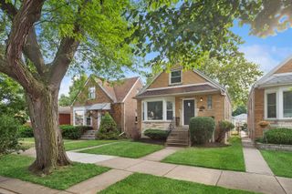 5406 N Mulligan Avenue, Chicago, IL 60630