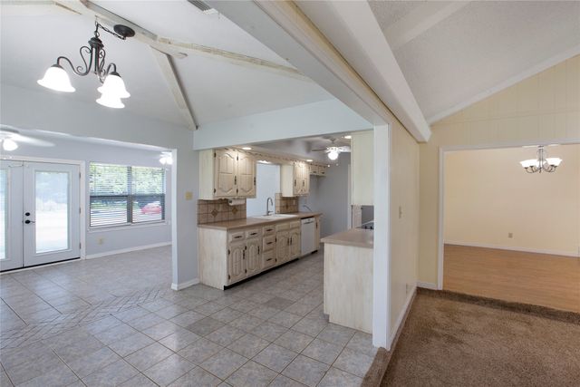 107 Oak Creek Lane, Ovilla, TX 75154