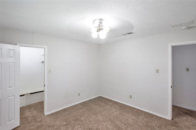 107 Oak Creek Lane, Ovilla, TX 75154