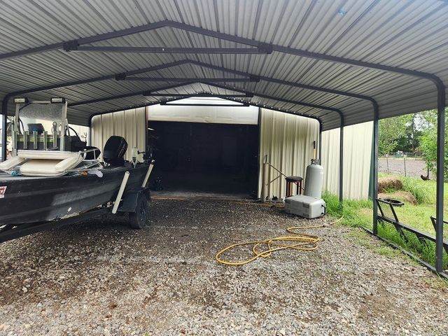 1664 County Road 4925, Trenton, TX 75490