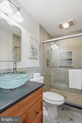 1802 LEADBURN RD, Towson, MD 21204