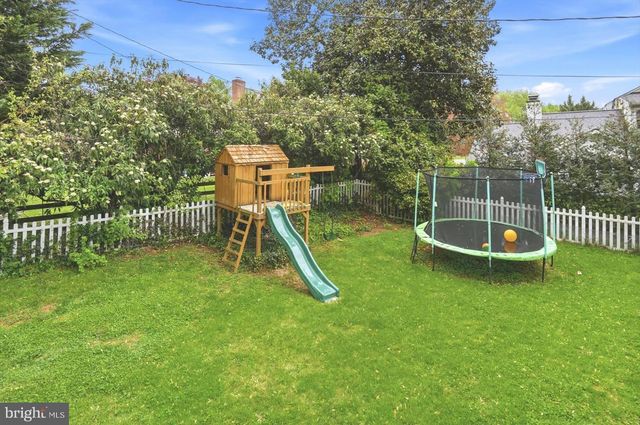 1802 LEADBURN RD, Towson, MD 21204